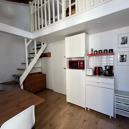 Joli Petit Duplex Lumineux Et Au Calme Appartamento