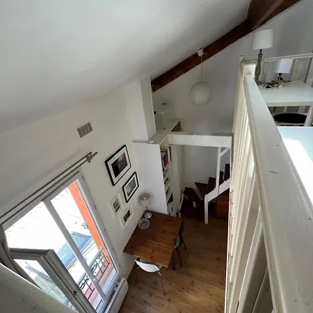Joli Petit Duplex Lumineux Et Au Calme Appartement Parijs